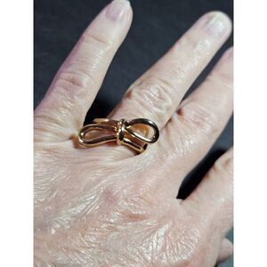 Gold tone bow ring sie 6